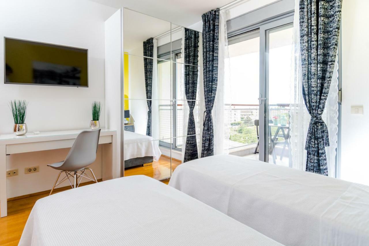 Tajla Rooms Split Bagian luar foto