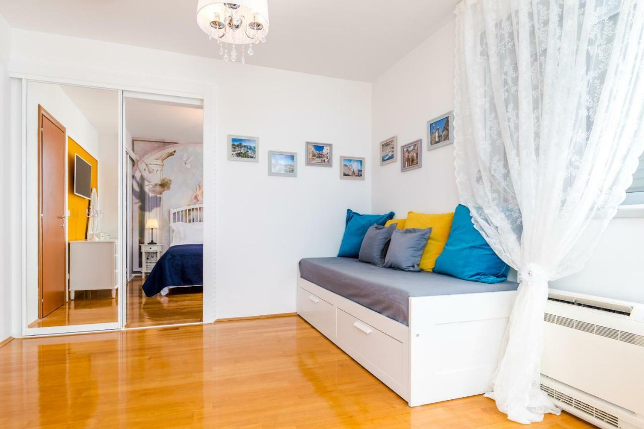 Tajla Rooms Split Bagian luar foto