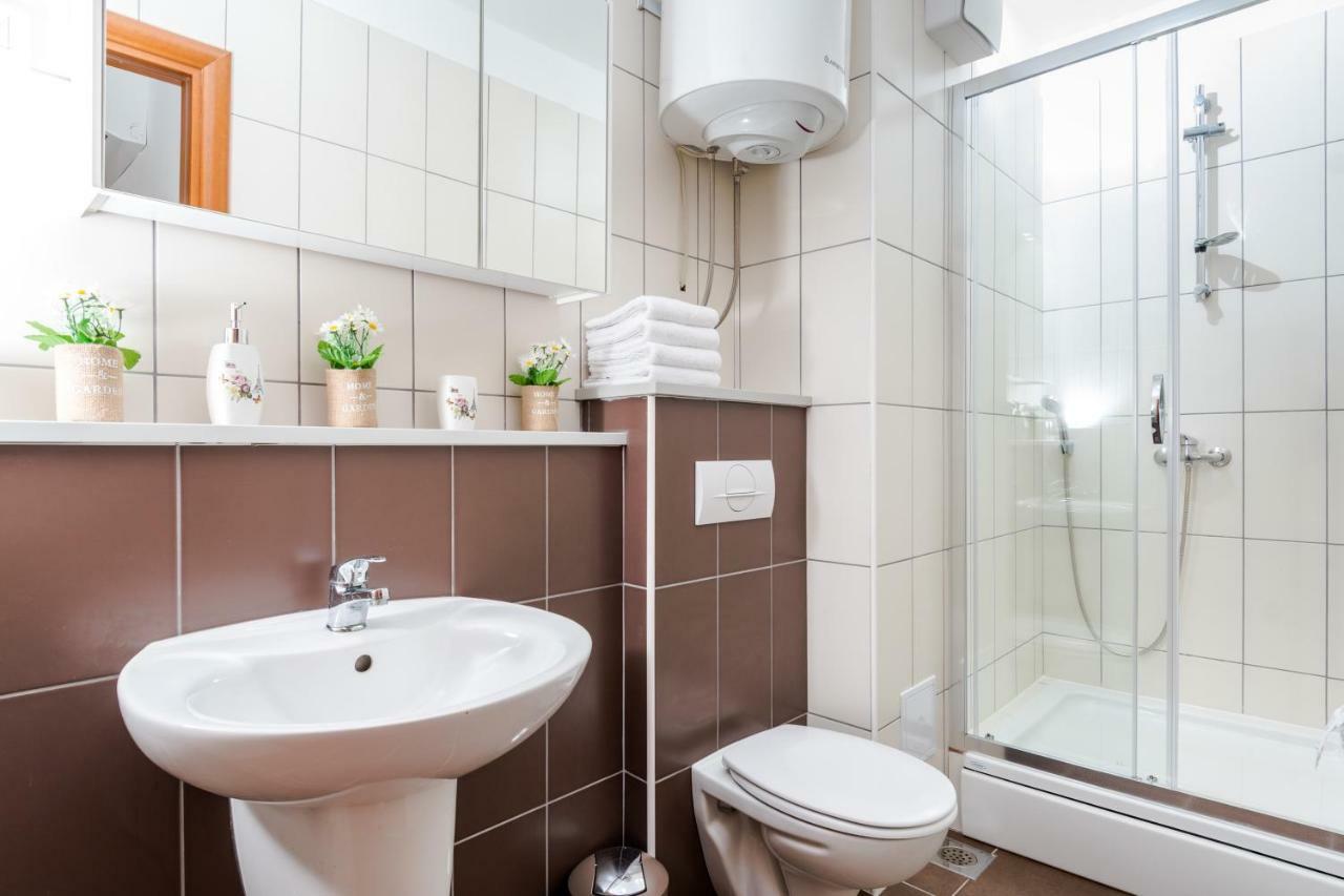 Tajla Rooms Split Bagian luar foto